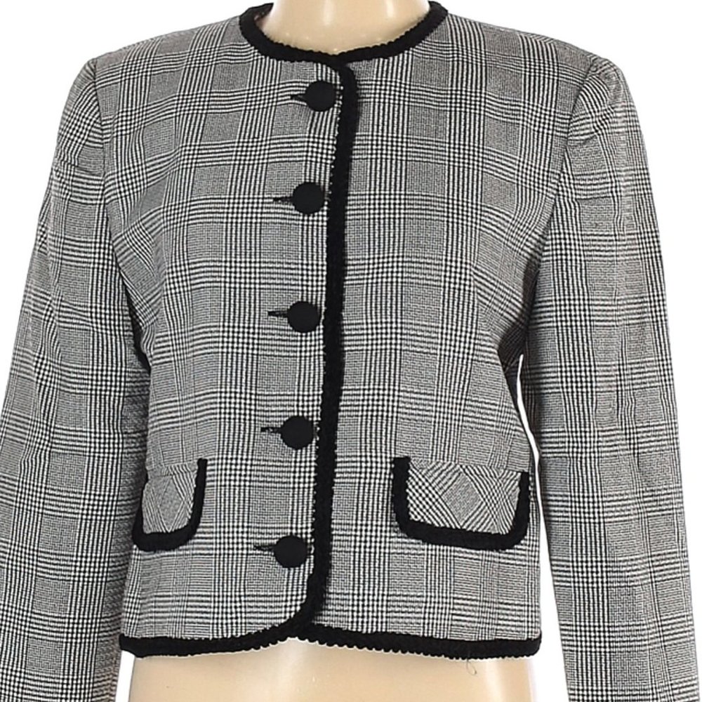 Norton McNaughton Plaid Jacket with trim 10